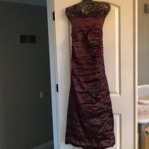 Nichole miller beautiful burgundy dress